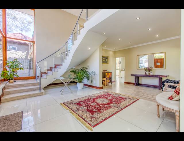 6 BEDROOM HOUSE TO LET IN FOREST TOWN